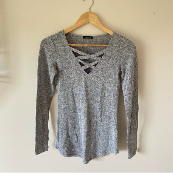 Dynamite Sweaters - ❤️3/$30❤️ Grey Lightweight Sweater